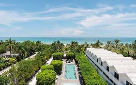 Nautilus Miami Hotel