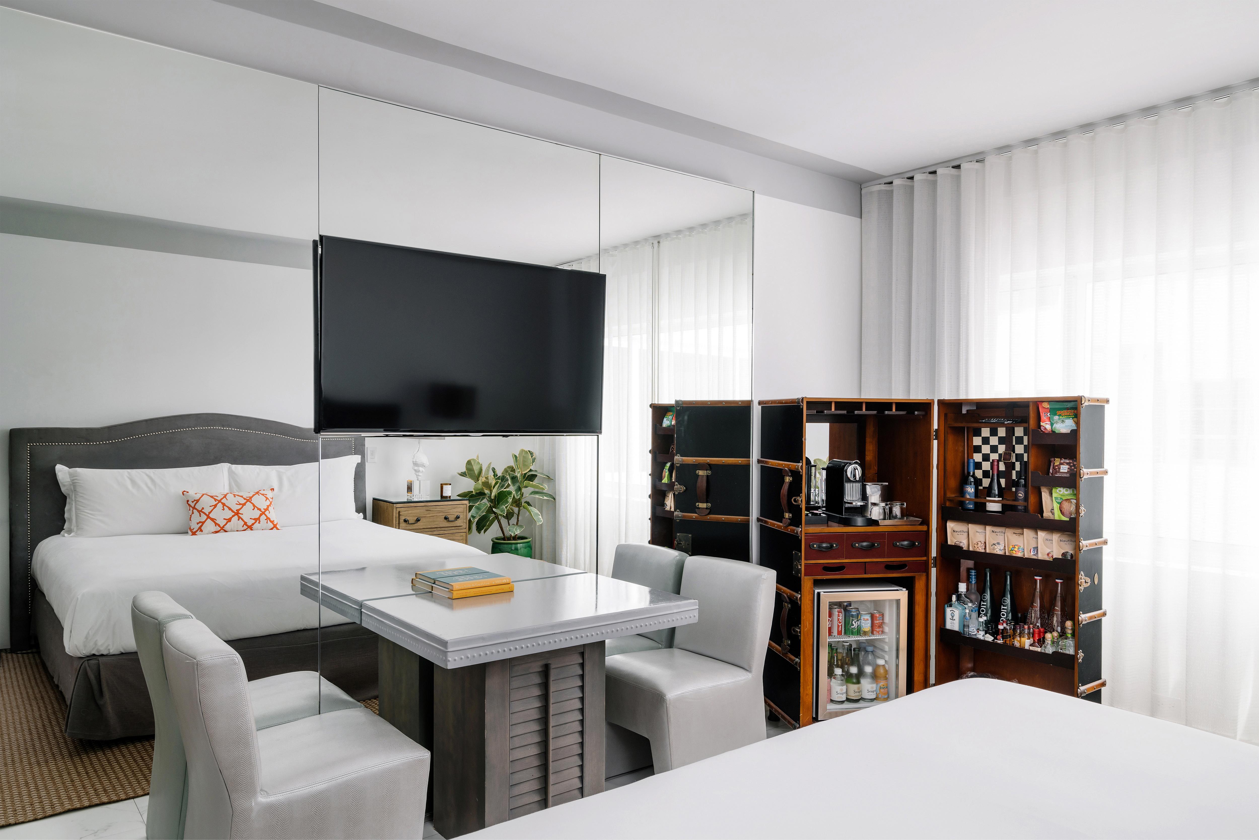 Nautilus Sonesta Miami Beach Exterior photo A room at the hotel
