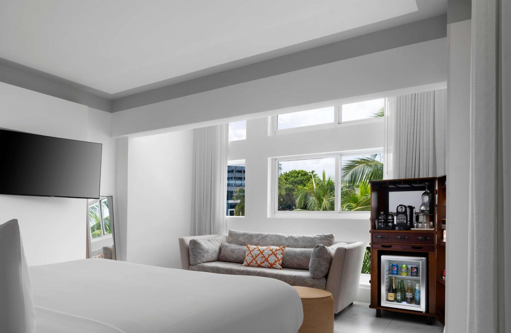 Nautilus Sonesta Miami Beach Exterior photo A room at the hotel