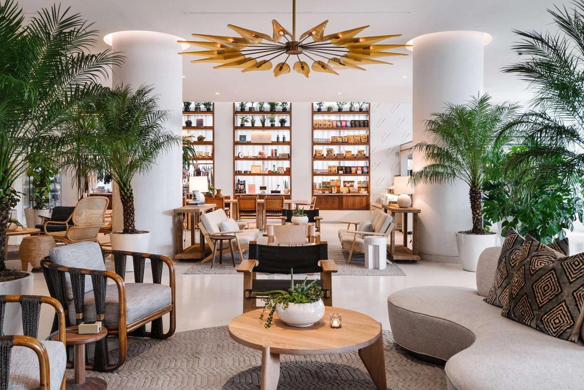Nautilus Sonesta Miami Beach Exterior photo The lobby of the Four Seasons Hotel